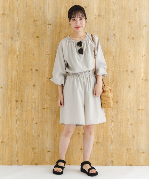 F by ROSSO（エフバイロッソ）の「F by ROSSO　UVCUTショートコンビネゾン（サロペット/オーバーオール・レディース・ブラック/ライトベージュ・FREE）」の9枚目の写真