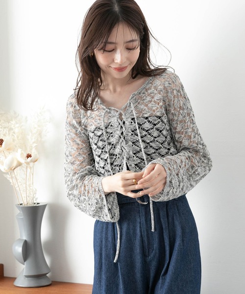 VIS(ビス)の「【前後2WAY】リネン混レースアップ透かしラメカーディガン(カーディガン/ボレロ・レディース・ブラック系その他/ホワイト系その他5・FREE)」の13枚目の写真