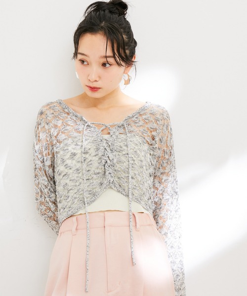 VIS(ビス)の「【前後2WAY】リネン混レースアップ透かしラメカーディガン(カーディガン/ボレロ・レディース・ブラック系その他/ホワイト系その他5・FREE)」の8枚目の写真