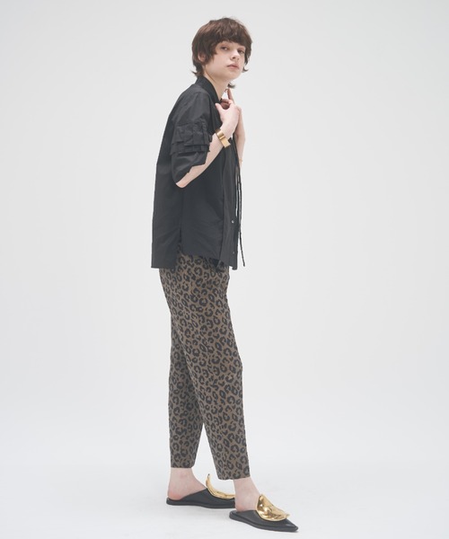 MECRE（メクル）の「ティアードスリーブシャツ（シャツ/ブラウス・レディース・ブラック/ホワイト・FREE）」の11枚目の写真