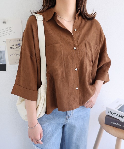 andme(アンドミー)の「シアーショート丈半袖シャツブラウス(シャツ/ブラウス・レディース・ブラック/アイボリー/カーキ/ブラウン・M)」の3枚目の写真