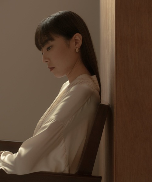 novice（ノーヴィス）の「【novice】Volume Earring（イヤリング・レディース・シルバー/ゴールド・FREE）」の12枚目の写真
