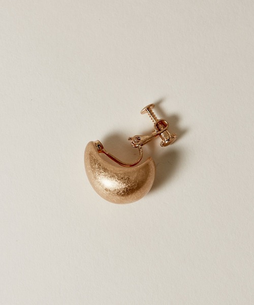 novice（ノーヴィス）の「【novice】Volume Earring（イヤリング・レディース・シルバー/ゴールド・FREE）」の7枚目の写真