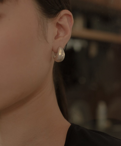 novice（ノーヴィス）の「【novice】Volume Earring（イヤリング・レディース・シルバー/ゴールド・FREE）」の11枚目の写真