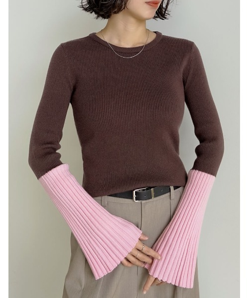 Re:EDIT（リエディ）の「[新色追加][販売枚数1.8万枚突破]選べる2TYPE配色or無地フレアスリーブリブニットトップス（ニット/セーター・レディース・ホワイト×ブラック/ブラック×ホワイト/ブラック系その他/ブラック/ホワイト/レッド系その他/ブルー系その他2/ホワイト系2/オレンジ系その他/ブルー系1/ブルー系その他/ブラック系その他2/オレンジ系その他2/ブラック系2/ブラック系/ホワイト系/レッド系その他2/ブルー系/レッド系その他3/レッド系その他4/ピンク系その他/パープル系その他/パープル系その他2/ピンク系その他2・LARGE/MEDIUM）」の18枚目の写真