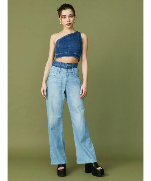 EVRIS（エヴリス）の「【10周年記念】デニムワンショルダートップス（キャミソール・レディース・ブルー・FREE）」の6枚目の写真