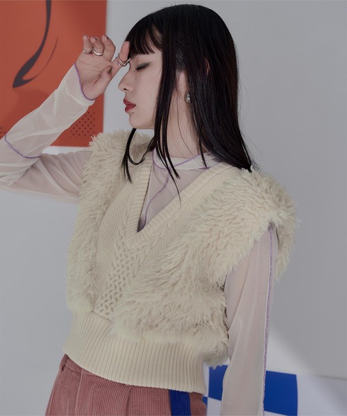 miette(ミエット)の「ケーブルファーショートベスト(ベスト・レディース・アイボリー/ブラック/ピンク/グリーン・FREE)」の7枚目の写真