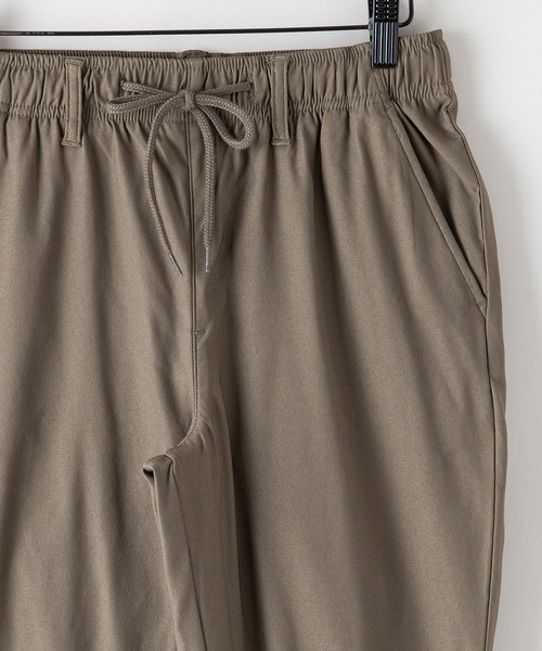 JEANS MATE（ジーンズメイト）の「【CLOTHES TRUCK】裏起毛　ストレッチ　テーパード　パンツ　イージーパンツ（その他パンツ・レディース・ベージュ/ブラック/カーキ・LARGE/MEDIUM）」の6枚目の写真