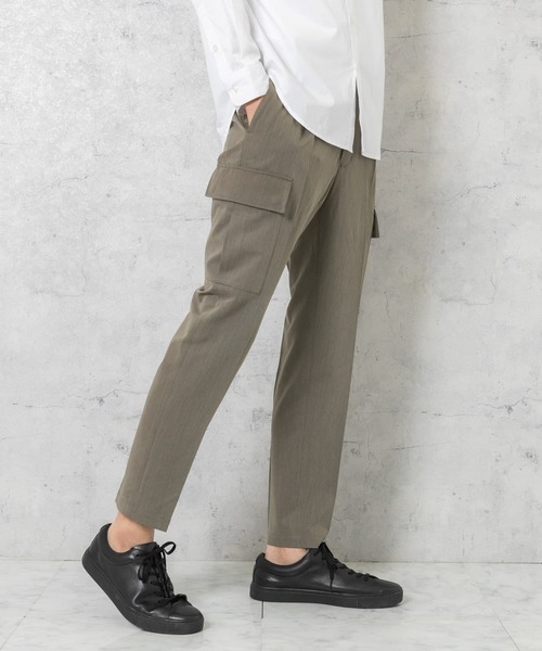 URBAN RESEARCH ROSSO MEN（アーバンリサーチロッソメン）の「『XLサイズあり』ハイパフォーマンスアーバンスリムカーゴパンツ（カーゴパンツ・メンズ・チャコールグレー/ネイビー/グレー/ブラック/グリーン系その他・LARGE/MEDIUM/SMALL/X-LARGE）」の10枚目の写真