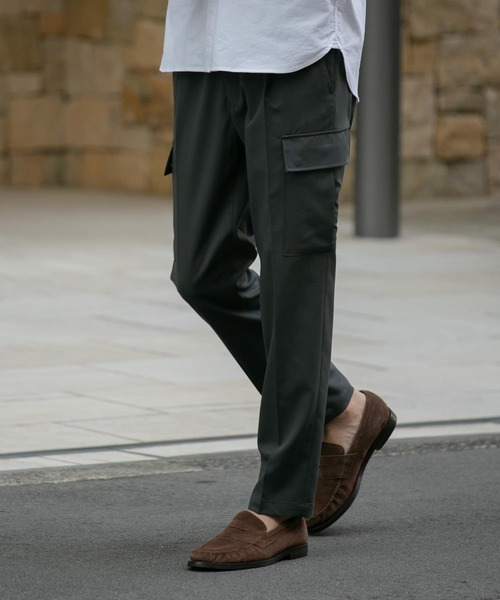 URBAN RESEARCH ROSSO MEN（アーバンリサーチロッソメン）の「『XLサイズあり』ハイパフォーマンスアーバンスリムカーゴパンツ（カーゴパンツ・メンズ・チャコールグレー/ネイビー/グレー/ブラック/グリーン系その他・LARGE/MEDIUM/SMALL/X-LARGE）」の21枚目の写真