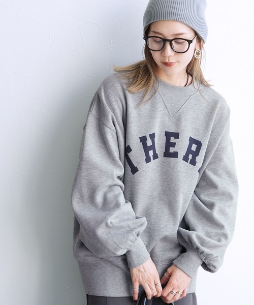 reca(レカ)の「裏起毛ボリューム袖ロゴスウェット(スウェット・レディース・オートミール/ブラック/チャコールグレー/グレー系その他/グレイッシュベージュ/トップグレー/ベージュ系その他・FREE)」の14枚目の写真