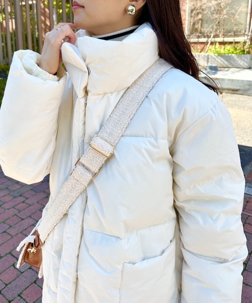 CLEA（クレア）の「中綿パディングロングダウンジャケット（ダウンジャケット/コート・レディース・アイボリー/ブラック・M/L）」の12枚目の写真