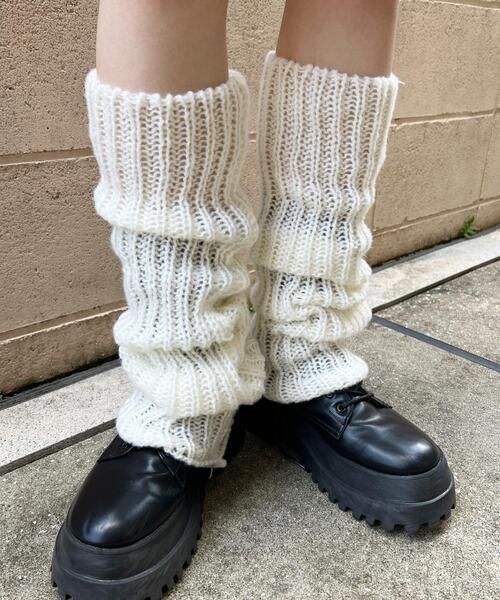 WC（ダブル シー）の「モコモコニットレッグウォーマー（ソックス/靴下・レディース・ブラック/アイボリー/ブラウン・FREE）」の2枚目の写真