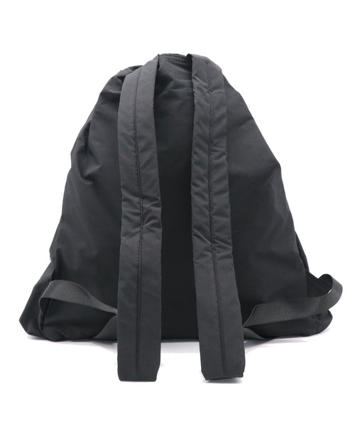 GUSCIO（グッシオ）の「【グッシオベーシック】ドローストリングバックパック（バックパック/リュック・レディース・アイボリー/カーキ/ブラック/グレイッシュベージュ・FREE）」の7枚目の写真