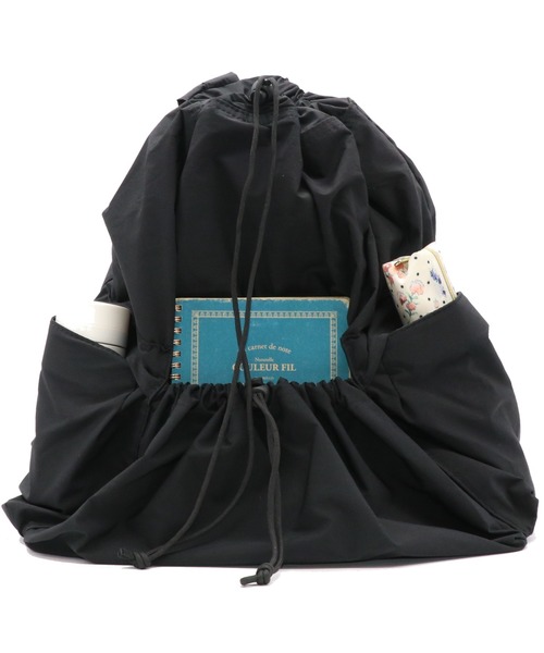 GUSCIO（グッシオ）の「【グッシオベーシック】ドローストリングバックパック（バックパック/リュック・レディース・アイボリー/カーキ/ブラック/グレイッシュベージュ・FREE）」の10枚目の写真