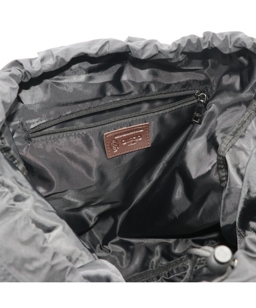 GUSCIO（グッシオ）の「【グッシオベーシック】ドローストリングバックパック（バックパック/リュック・レディース・アイボリー/カーキ/ブラック/グレイッシュベージュ・FREE）」の11枚目の写真