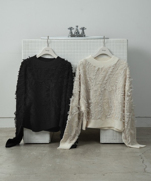 lawgy(ラウジー)の「wave fringe high neck knit / ウェーブフリンジハイネックニット(ニット/セーター・レディース・アイボリー/ブラック・FREE)」の9枚目の写真