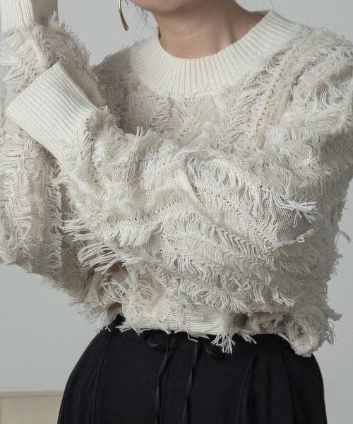 lawgy(ラウジー)の「wave fringe high neck knit / ウェーブフリンジハイネックニット(ニット/セーター・レディース・アイボリー/ブラック・FREE)」の5枚目の写真