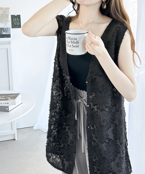 classicalelf（クラシカルエルフ）の「1枚で印象的style。前後2way フラワーフリンジジャガードシアーベスト（ベスト・レディース・チャコールグレー/アイボリー・LARGE/X-LARGE/MEDIUM/SMALL）」の3枚目の写真