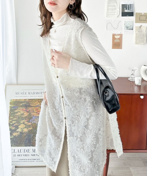 classicalelf（クラシカルエルフ）の「1枚で印象的style。前後2way フラワーフリンジジャガードシアーベスト（ベスト・レディース・チャコールグレー/アイボリー・LARGE/X-LARGE/MEDIUM/SMALL）」の13枚目の写真