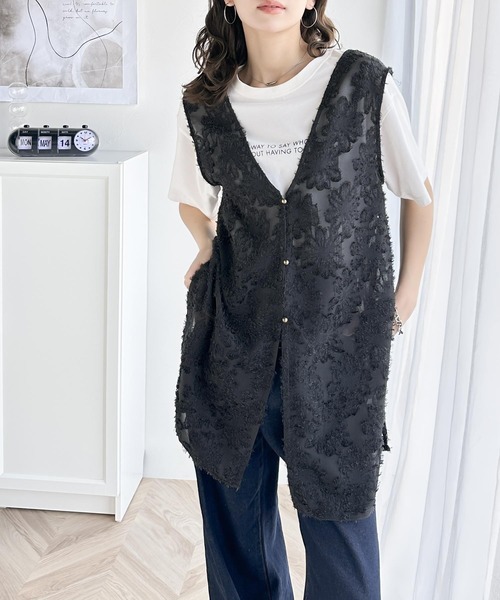classicalelf（クラシカルエルフ）の「1枚で印象的style。前後2way フラワーフリンジジャガードシアーベスト（ベスト・レディース・チャコールグレー/アイボリー・LARGE/X-LARGE/MEDIUM/SMALL）」の11枚目の写真