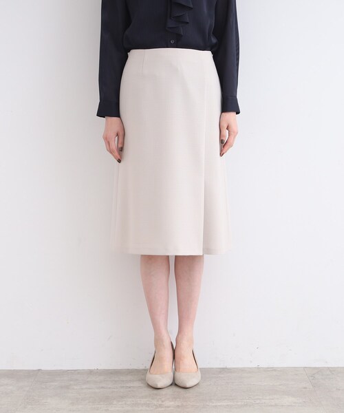 INDIVI（インディヴィ）の「◆【洗える／SEUP可能】巻き風デザインセミAラインスカート（スーツスカート・レディース・ナチュラル/ダークグレー/ネイビー・40/13/36/03/19/05/38/15 ）」の14枚目の写真