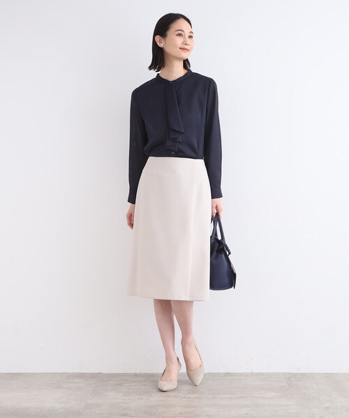 INDIVI（インディヴィ）の「◆【洗える／SEUP可能】巻き風デザインセミAラインスカート（スーツスカート・レディース・ナチュラル/ダークグレー/ネイビー・40/13/36/03/19/05/38/15 ）」の17枚目の写真
