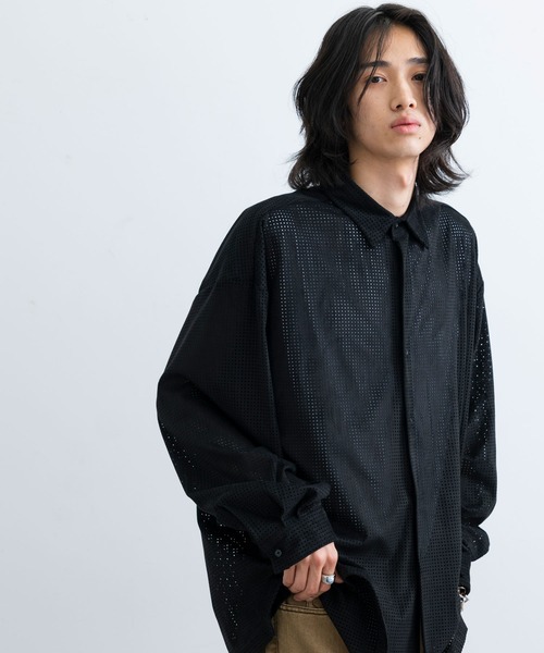 JUNRED（ジュンレッド）の「パンチングフェイクレザーシャツ（シャツ/ブラウス・メンズ・ブラック/グリーン・S/M/L）」の16枚目の写真