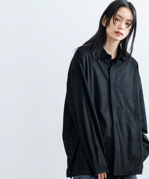 JUNRED（ジュンレッド）の「パンチングフェイクレザーシャツ（シャツ/ブラウス・メンズ・ブラック/グリーン・S/M/L）」の14枚目の写真