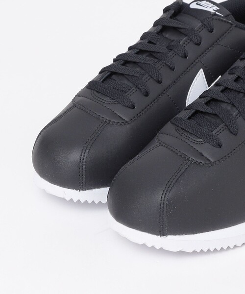 NIKE(ナイキ)の「NIKE: CORTEZ(スニーカー・メンズ・ブラック/ホワイト・10/11/9/8)」の4枚目の写真