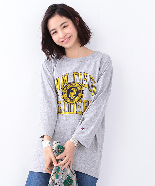 Champion(チャンピオン)の「CHAMPION / US BIG ラグラン T(Tシャツ/カットソー・レディース・グレー/ブルー・X-LARGE)」の1枚目の写真