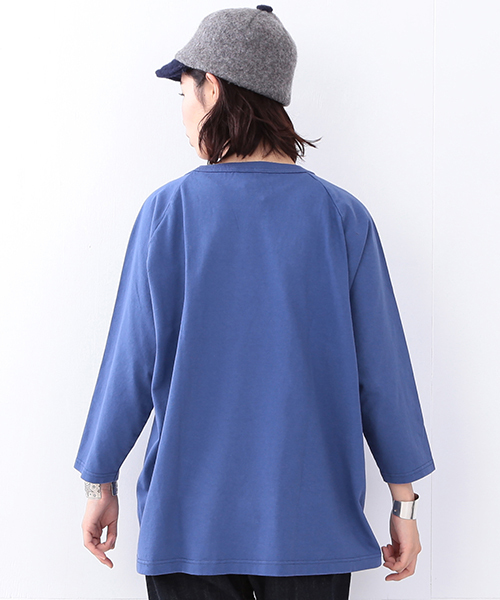 Champion(チャンピオン)の「CHAMPION / US BIG ラグラン T(Tシャツ/カットソー・レディース・グレー/ブルー・X-LARGE)」の17枚目の写真