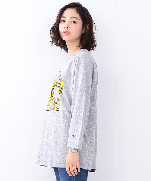 Champion(チャンピオン)の「CHAMPION / US BIG ラグラン T(Tシャツ/カットソー・レディース・グレー/ブルー・X-LARGE)」の19枚目の写真