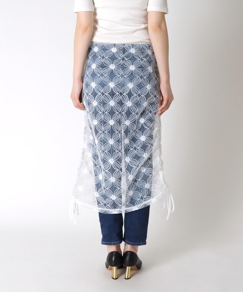 Three Four Time（ｽﾘｰﾌｫｰﾀｲﾑ）の「モチーフチュールレイヤードスカート（スカート・レディース・ブラック/オフホワイト・FREE）」の16枚目の写真