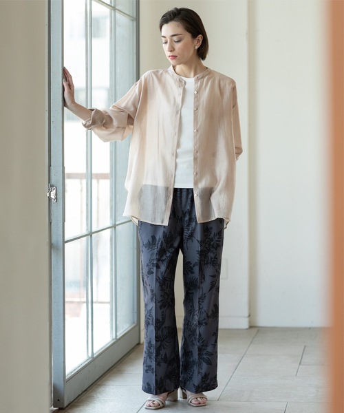 OPAQUE.CLIP（オペークドットクリップ）の「◆《VERY掲載》シアーバンドカラーシャツ【洗濯機洗い可】（シャツ/ブラウス・レディース・ダークグレー/ベージュ/スモーキーグリーン系・36/42/40/38）」の20枚目の写真