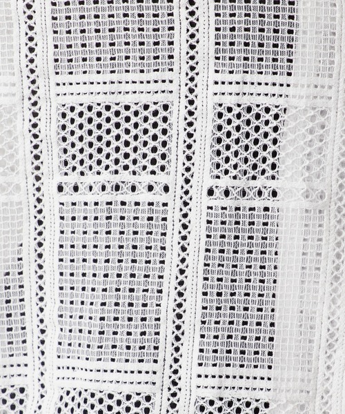 CIAOPANIC TYPY（チャオパニックティピー）の「クロップド丈開襟レースシャツ（シャツ/ブラウス・レディース・ホワイト/ブラック・ONE SIZE）」の6枚目の写真