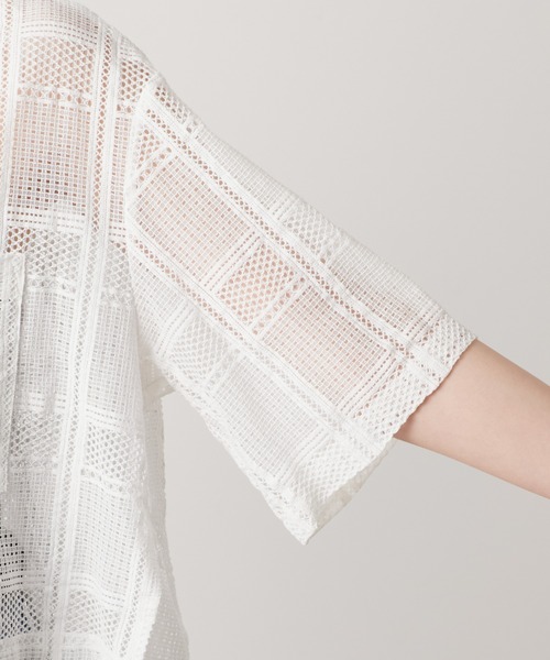 CIAOPANIC TYPY（チャオパニックティピー）の「クロップド丈開襟レースシャツ（シャツ/ブラウス・レディース・ホワイト/ブラック・ONE SIZE）」の3枚目の写真