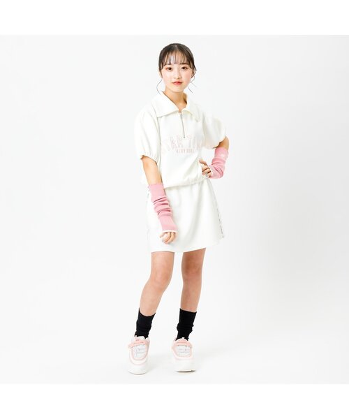 algy（アルジー）の「【上下セット】ハーフジップT&スカパンセットアップ（セットアップ・キッズ・アイボリー/サックスブルー・MEDIUM/XX-SMALL/X-SMALL/SMALL）」の3枚目の写真