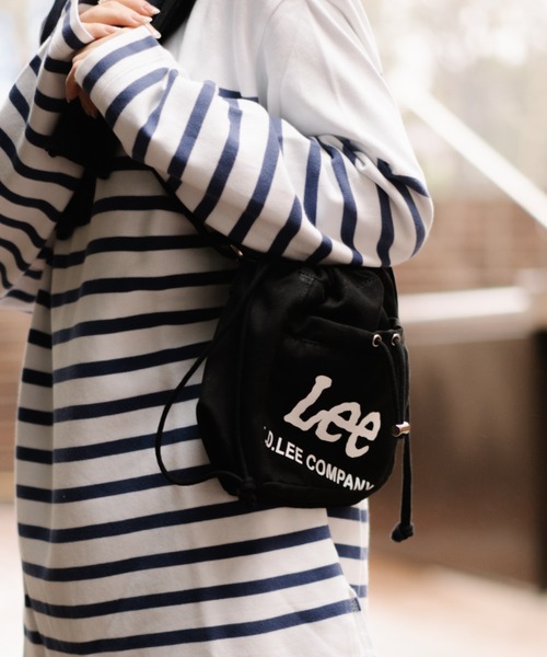 Lee（リー）の「Lee/リー BIG　ナナメプリント　ドローストリング　2WAY　巾着　ショルダー（ショルダーバッグ・レディース・ブラック/ホワイト/ホワイト×シルバー/グレー・FREE）」の22枚目の写真