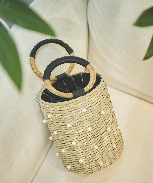 FREE'S MART（フリーズマート）の「◆パール付きかごトート（かごバッグ・レディース・ブラック・ﾌﾘ-）」の2枚目の写真