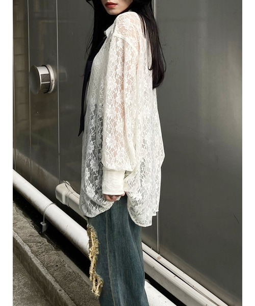 EVRIS（エヴリス）の「レースオーバーサイズシャツ（シャツ/ブラウス・レディース・ブラック/グリーン/ホワイト・FREE）」の7枚目の写真