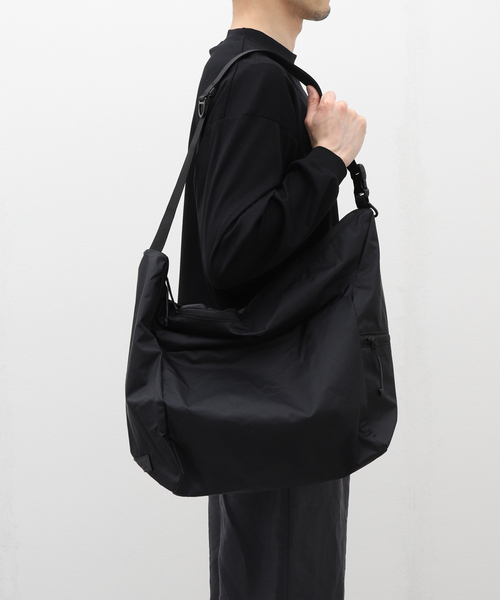 BAICYCLON by Bagjack（バイシクロン バイ バグジャック）の「【BAICYCLON by bagjack / バイシクロン バイ バッグジャック】 SHOULDER BAG/28（ショルダーバッグ・メンズ・ブラック・FREE）」の2枚目の写真