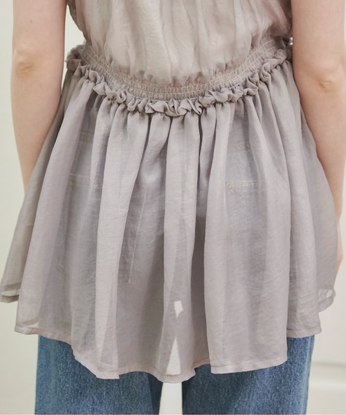 ANGIE（アンジー）の「ラメ シアー キャミソール ビスチェ（キャミソール・レディース・ライトグレー/ダークグレー・FREE）」の10枚目の写真
