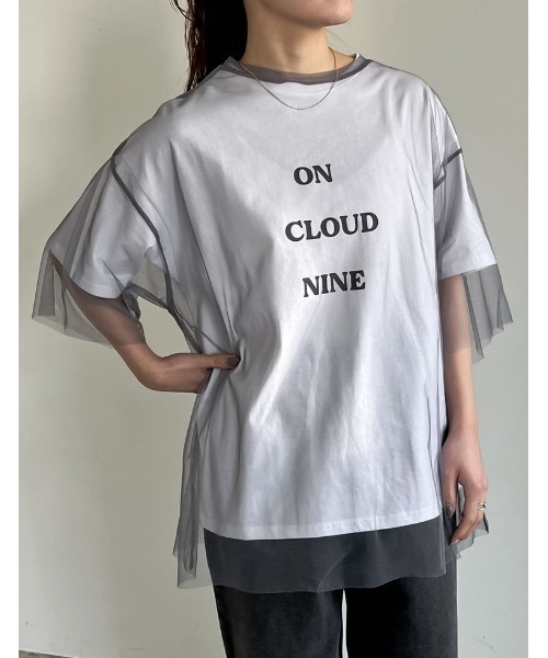 Re:EDIT（リエディ）の「[2点セット]ロゴTシャツ×チュールTシャツアンサンブル（Tシャツ/カットソー・レディース・オフホワイト/ブラック/グレー・FREE）」の3枚目の写真