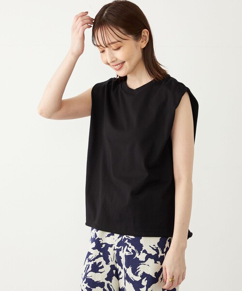 SHIPS Colors(シップス カラーズ)の「SHIPS Colors:〈洗濯機可能〉ドロスト タンクトップ(Tシャツ/カットソー・レディース・オフホワイト/ナチュラル/カーキ/ブラック/オリーブ・ONE SIZE)」の3枚目の写真