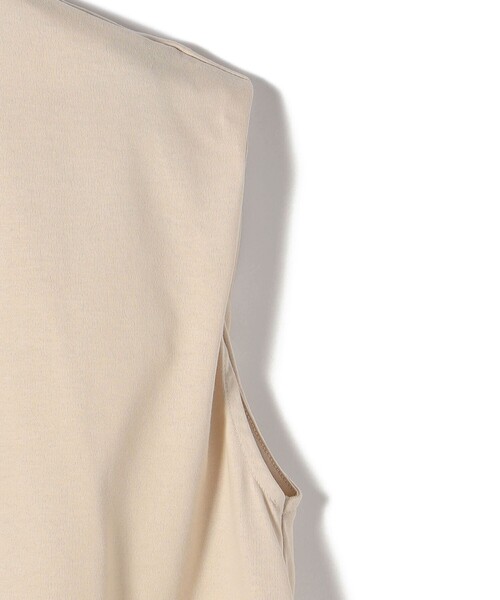 SHIPS Colors(シップス カラーズ)の「SHIPS Colors:〈洗濯機可能〉ドロスト タンクトップ(Tシャツ/カットソー・レディース・オフホワイト/ナチュラル/カーキ/ブラック/オリーブ・ONE SIZE)」の12枚目の写真