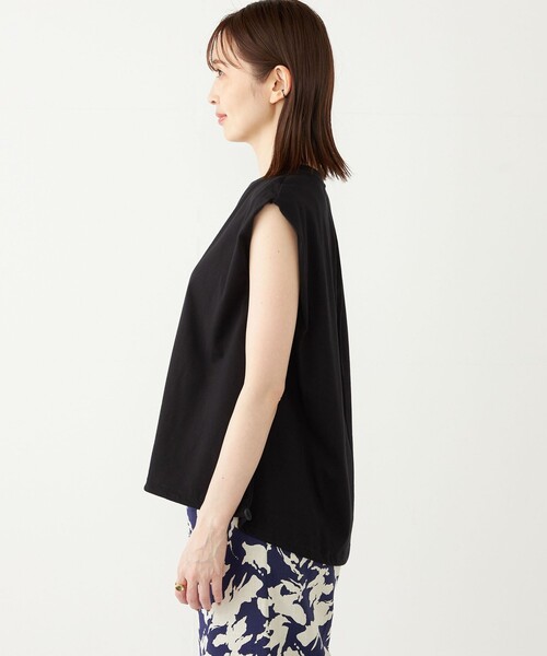 SHIPS Colors(シップス カラーズ)の「SHIPS Colors:〈洗濯機可能〉ドロスト タンクトップ(Tシャツ/カットソー・レディース・オフホワイト/ナチュラル/カーキ/ブラック/オリーブ・ONE SIZE)」の21枚目の写真