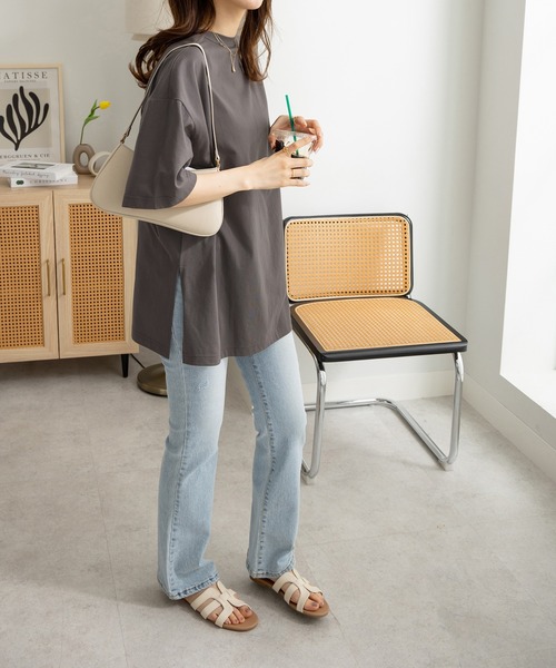 CHAN ME(チャンミ)の「汗ジミ防止ビッグシルエットTシャツ(Tシャツ/カットソー・レディース・チャコールグレー/カーキ/テラコッタ/ブルー・MEDIUM/LARGE/X-LARGE)」の6枚目の写真