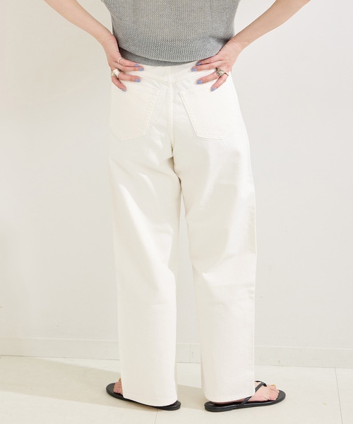 B.C STOCK（ベーセーストック）の「《追加》ミッドライズカーブ5ポケット JEAN（デニムパンツ・レディース・ブルー/ブラック/ホワイト・MEDIUM/SMALL）」の4枚目の写真