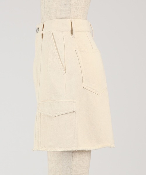 1chaku.（イッチャク）の「カーゴデニムミニスカート（スカート・レディース・ブラック・マルチサイズ）」の4枚目の写真